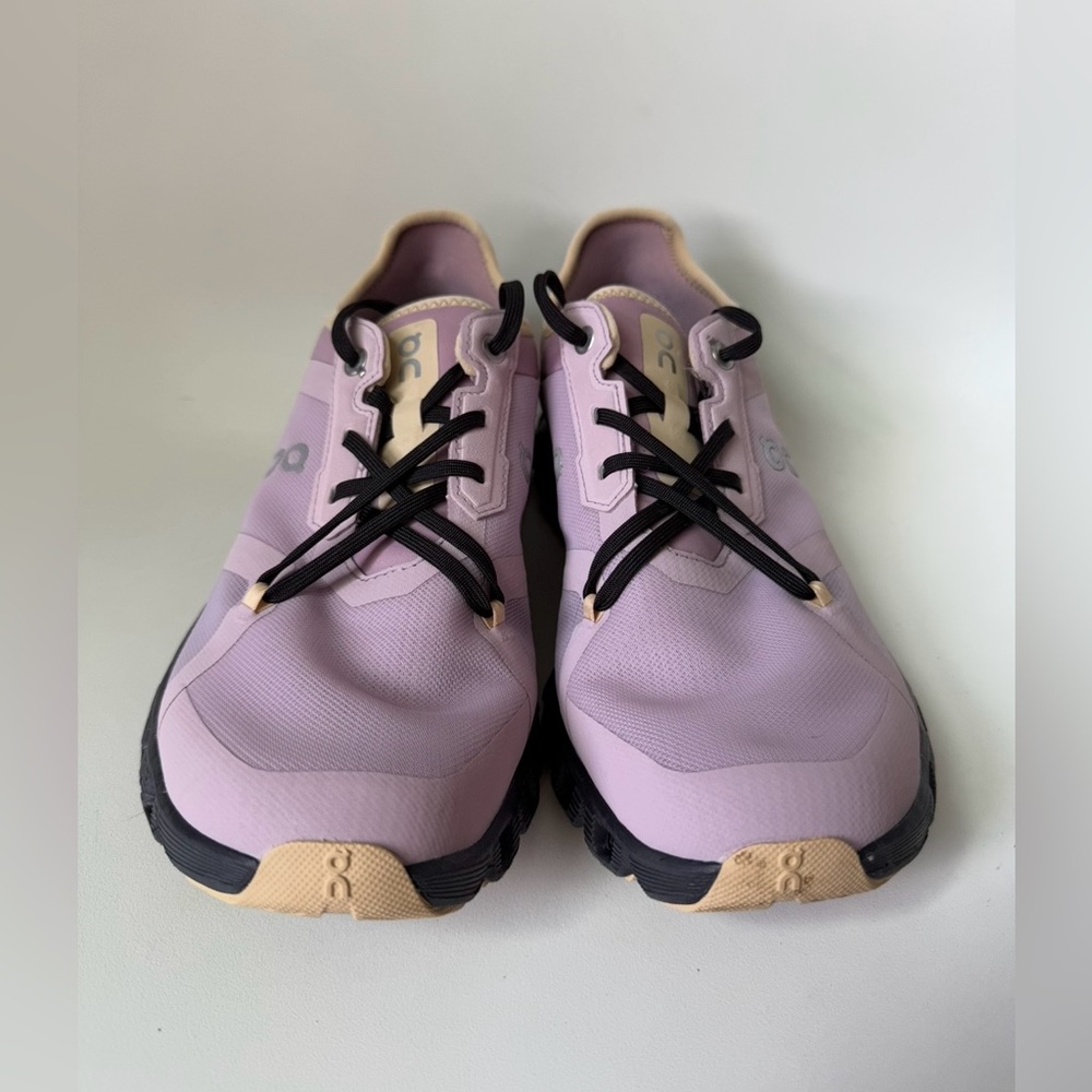 On Running Women's Trail Sneakers in Lavender with Black Outsole - Picture 5 of 16